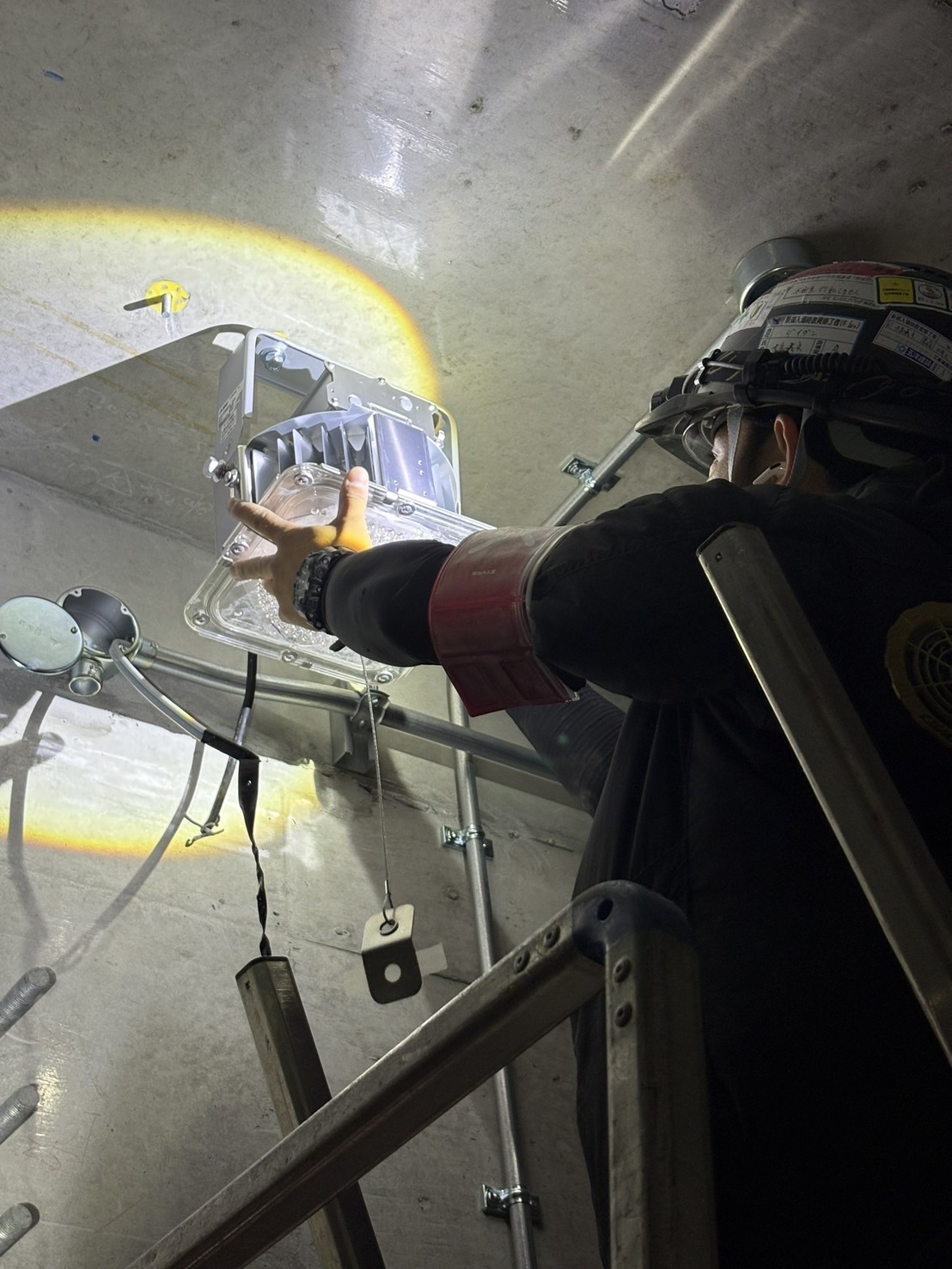 屋根内電気工業株式会社の正社員 電気工の求人情報イメージ2